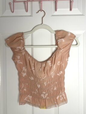 Aritzia Wilfred Balcony Top in Coral Peach